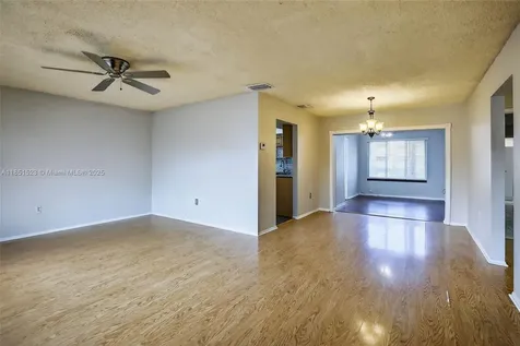 8941 NW 26th Place Sunrise FL 33322