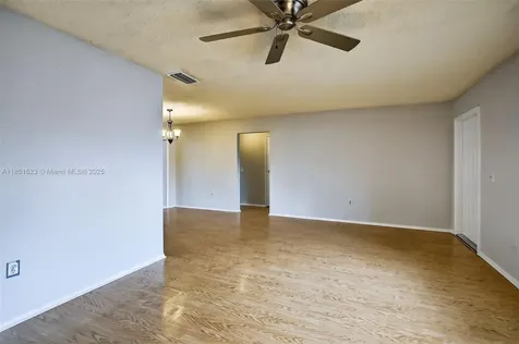 8941 NW 26th Place Sunrise FL 33322