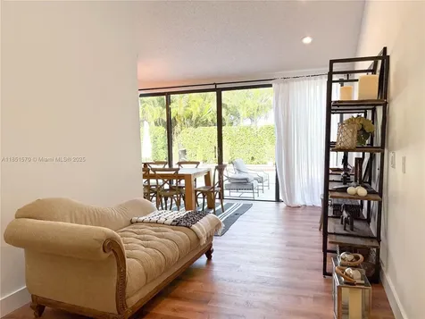 2530 Windsor Way Court Wellington FL 33414