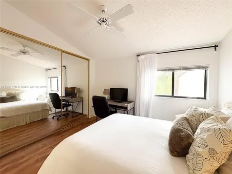 2530 Windsor Way Court Wellington FL 33414