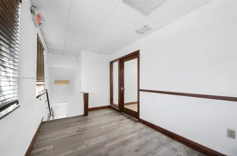 3465 SW 8th Street Miami FL 33135
