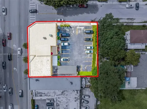 3465 SW 8th Street Miami FL 33135