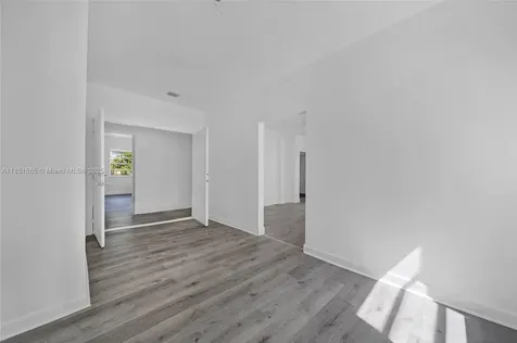 3465 SW 8th Street Miami FL 33135