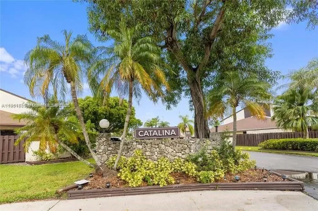 267 NE 201st Terrace Miami FL 33179