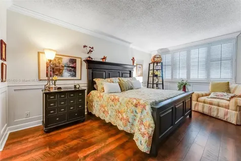 4330 Hillcrest Drive Hollywood FL 33021