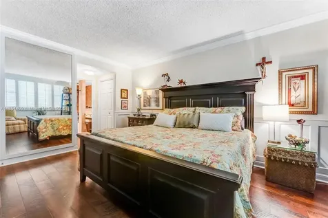 4330 Hillcrest Drive Hollywood FL 33021