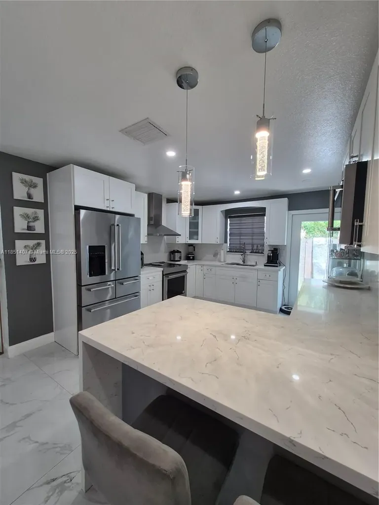 1176 NW 29th Way Fort Lauderdale FL 33311