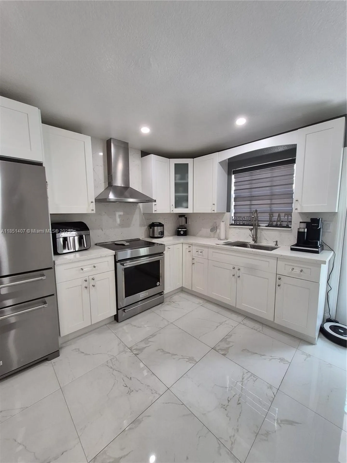 1176 NW 29th Way Fort Lauderdale FL 33311