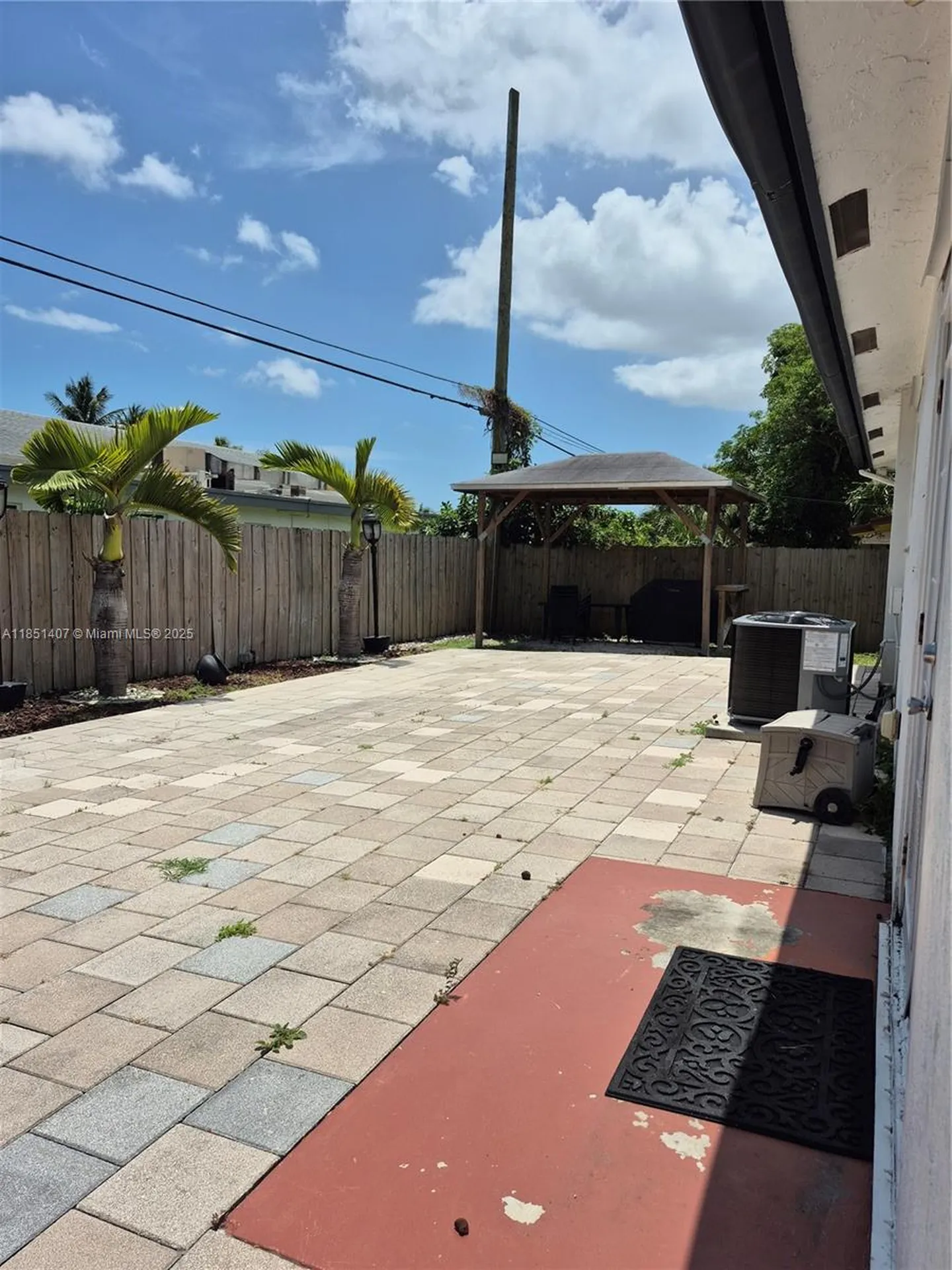 1176 NW 29th Way Fort Lauderdale FL 33311