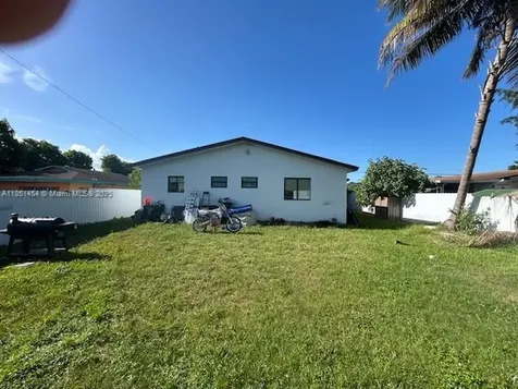 3066 NW 92nd Street Miami FL 33147
