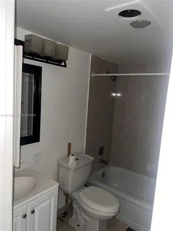 186 Ventnor L Deerfield Beach FL 33442