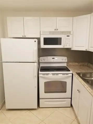 186 Ventnor L Deerfield Beach FL 33442
