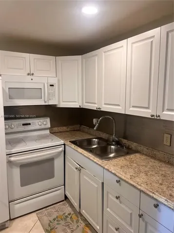 186 Ventnor L Deerfield Beach FL 33442