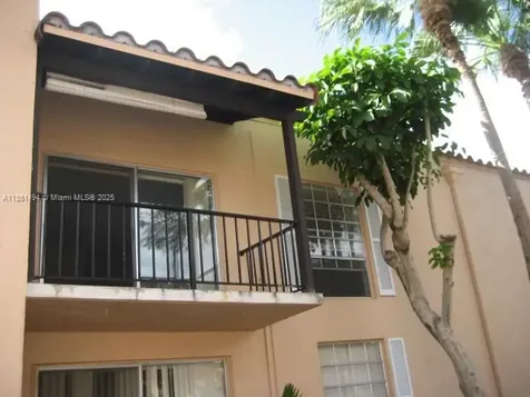 10810 N Kendall Drive Miami FL 33176