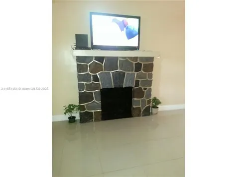 321 NW 13th Avenue Miami FL 33125