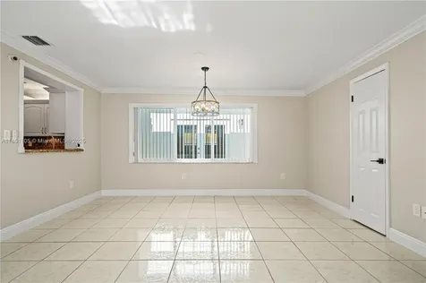 8230 SW 45th Street Miami FL 33155