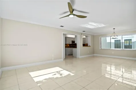 8230 SW 45th Street Miami FL 33155