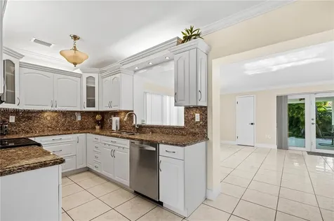 8230 SW 45th Street Miami FL 33155