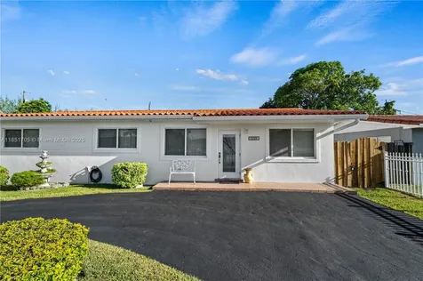 8230 SW 45th Street Miami FL 33155