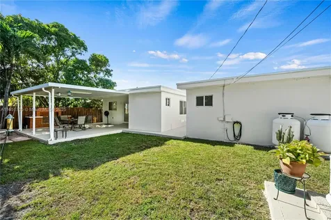 8230 SW 45th Street Miami FL 33155