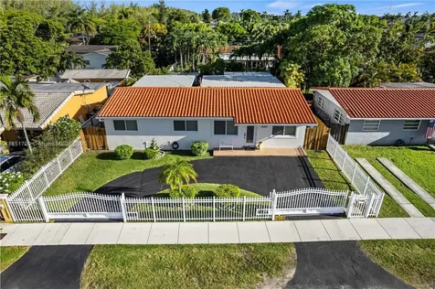 8230 SW 45th Street Miami FL 33155