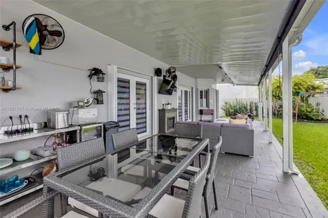 17880 SW 155th Court Miami FL 33187