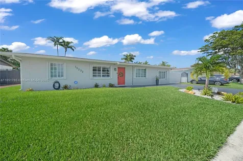 13232 SW 52nd Terrace Miami FL 33175