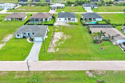 1025 NW 35th Place Cape Coral FL 33993