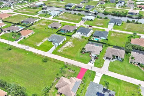 1025 NW 35th Place Cape Coral FL 33993