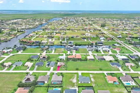 1025 NW 35th Place Cape Coral FL 33993