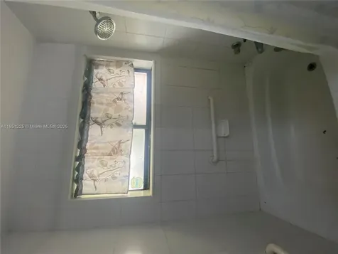 14902 SW 65th Terrace Miami FL 33193