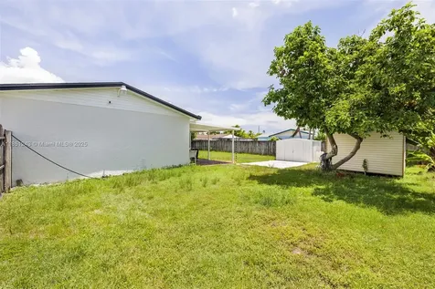 25425 SW 128th Avenue Homestead FL 33032