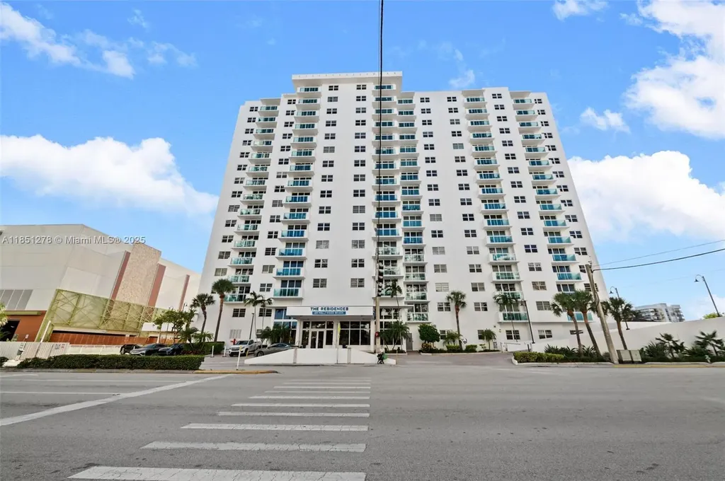 3000 S Ocean Drive Hollywood FL 33019