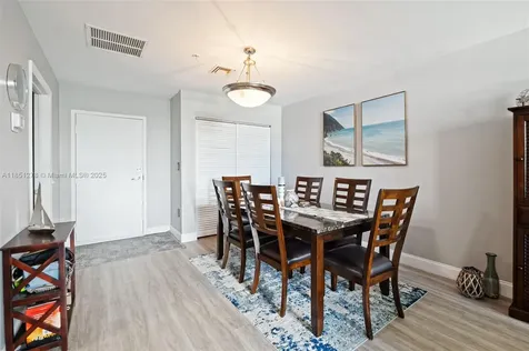 3000 S Ocean Drive Hollywood FL 33019