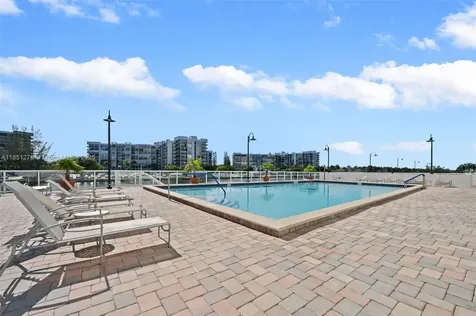 3000 S Ocean Drive Hollywood FL 33019