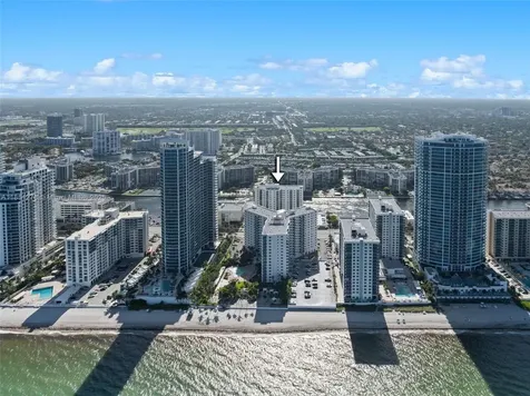 3000 S Ocean Drive Hollywood FL 33019