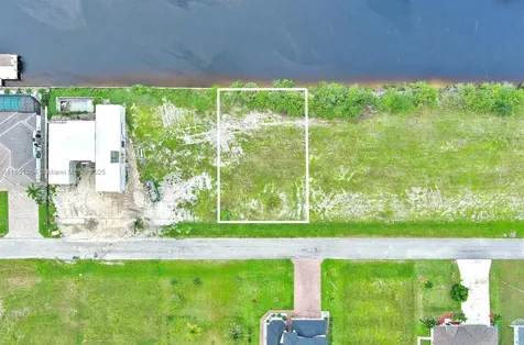 1228 NW 34th Avenue Cape Coral FL 33993
