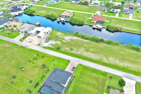 1228 NW 34th Avenue Cape Coral FL 33993