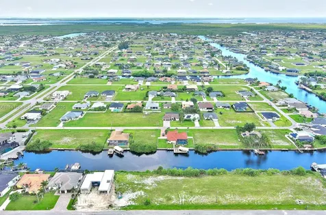 1228 NW 34th Avenue Cape Coral FL 33993