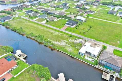 1228 NW 34th Avenue Cape Coral FL 33993