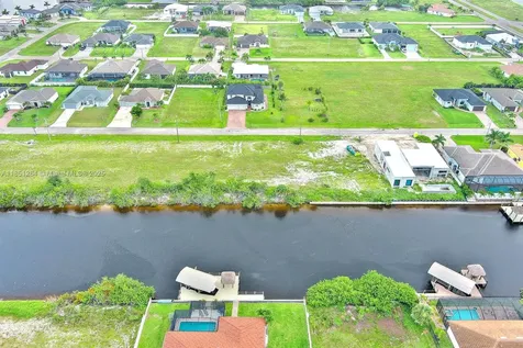 1228 NW 34th Avenue Cape Coral FL 33993