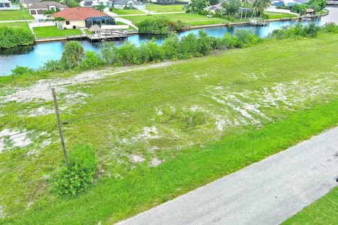1228 NW 34th Avenue Cape Coral FL 33993