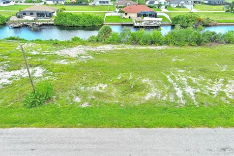 1228 NW 34th Avenue Cape Coral FL 33993