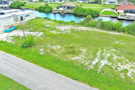 1228 NW 34th Avenue Cape Coral FL 33993