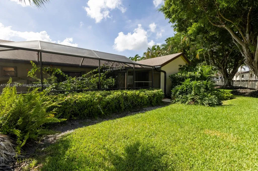 23393 Barlake Drive Boca Raton FL 33433