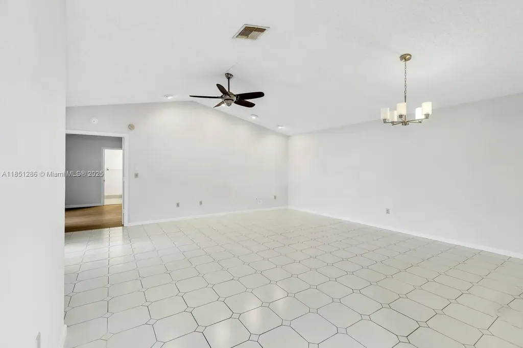 23393 Barlake Drive Boca Raton FL 33433