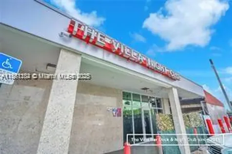 19501 NW 2nd Avenue Miami Gardens FL 33169