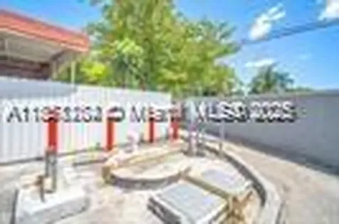 19501 NW 2nd Avenue Miami Gardens FL 33169
