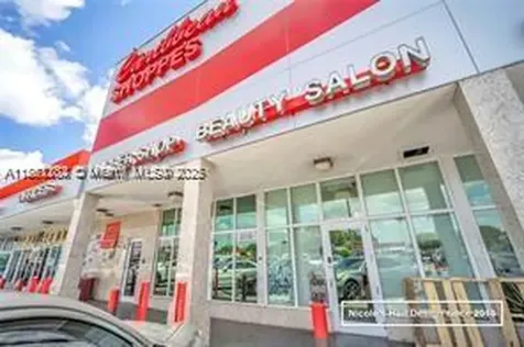 19501 NW 2nd Avenue Miami Gardens FL 33169