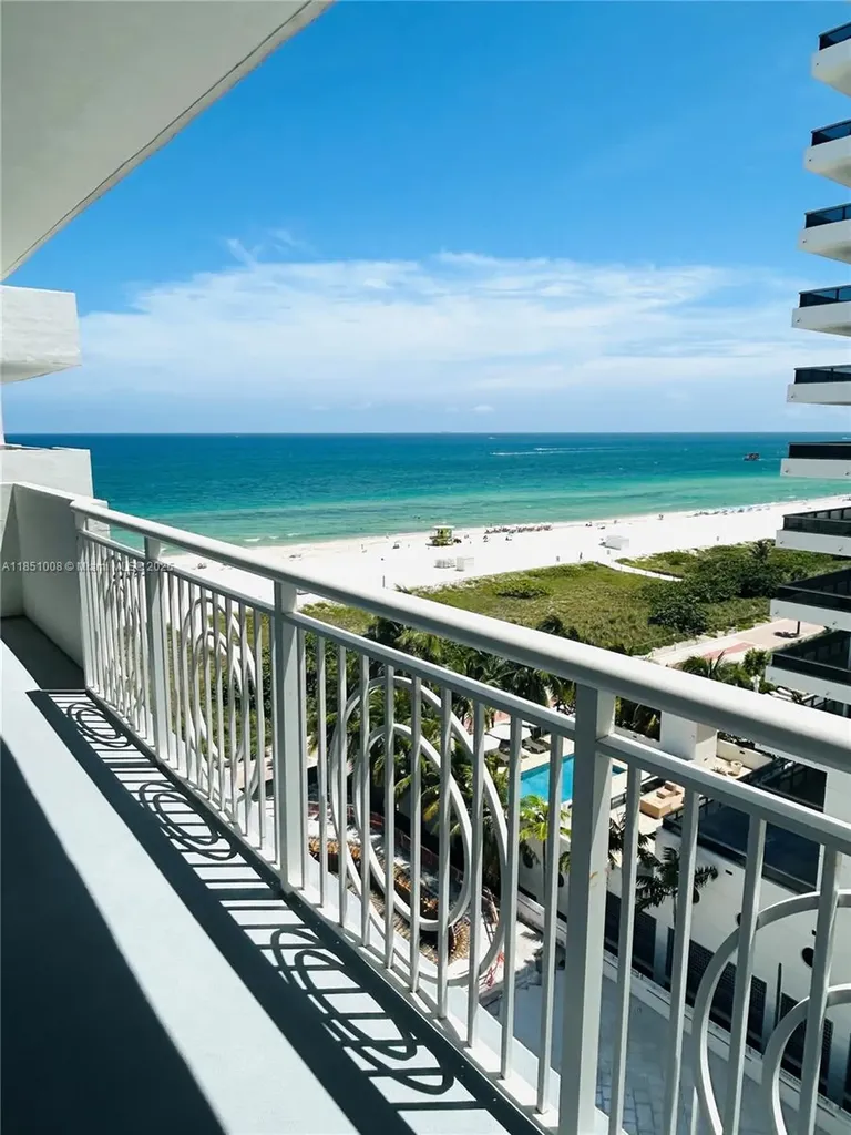 5825 Collins Avenue Miami Beach FL 33140